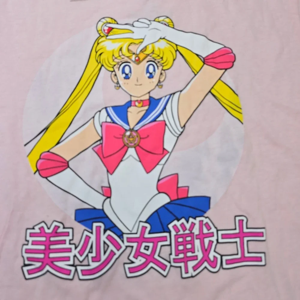 Sailor Moon Official‎ T-Shirt Anime Japanese Letters Pink Size Medium NEW
